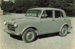1955 : Datsun 110 - mobil penumpang pertama Datsun.